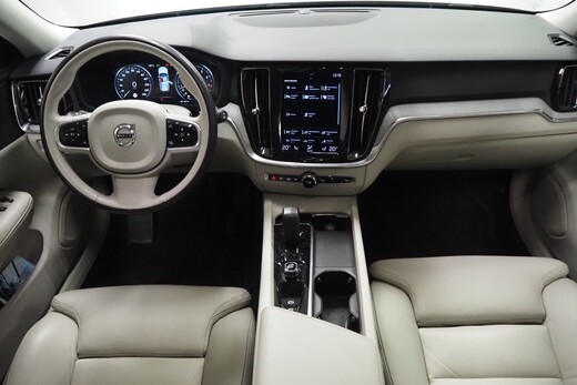 Volvo V60 Cross Country vaihtoauto