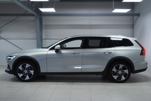Volvo V60 Cross Country vaihtoauto