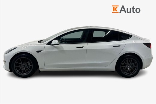 Tesla Model 3 vaihtoauto