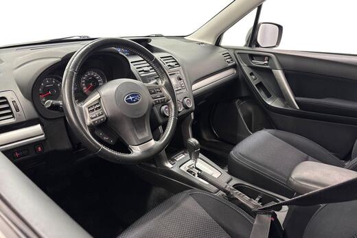 Subaru Forester vaihtoauto