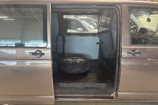 Volkswagen Transporter vaihtoauto