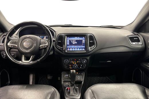 Jeep Compass vaihtoauto