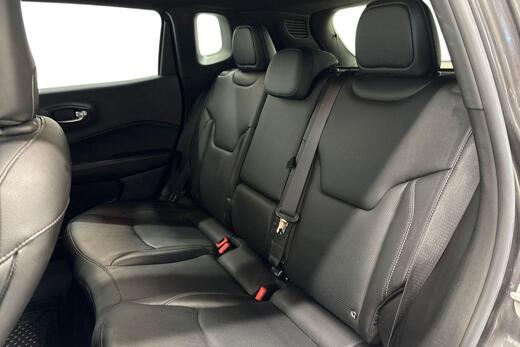 Jeep Compass vaihtoauto
