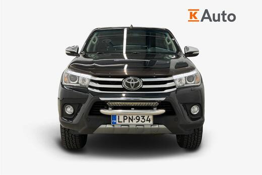 Toyota Hilux vaihtoauto