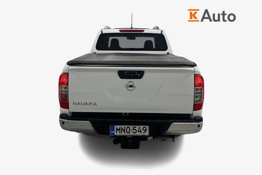 Nissan Navara vaihtoauto