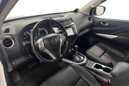 Nissan Navara vaihtoauto