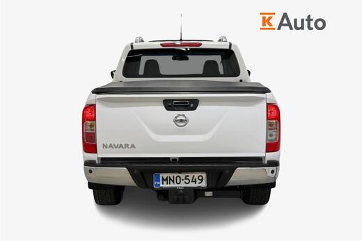 Nissan Navara vaihtoauto
