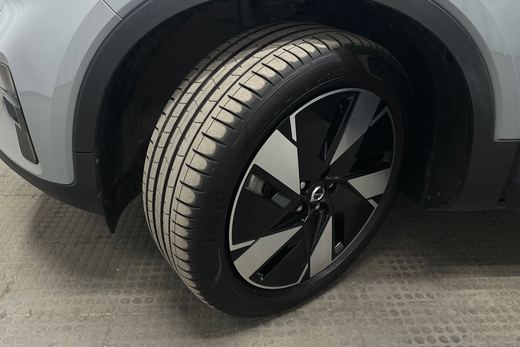 Volvo EX40 vaihtoauto