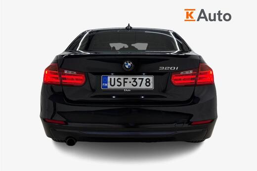 BMW 320 vaihtoauto