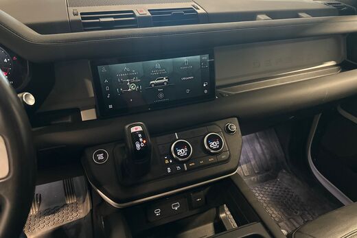 Land Rover Defender vaihtoauto