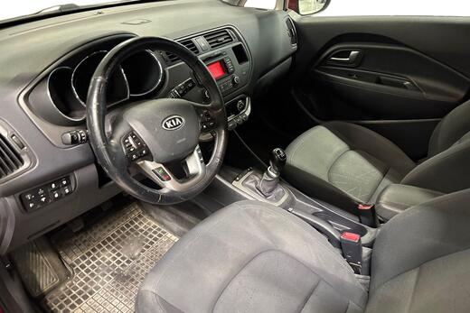 Kia Rio vaihtoauto