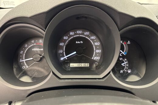 Toyota Hilux vaihtoauto