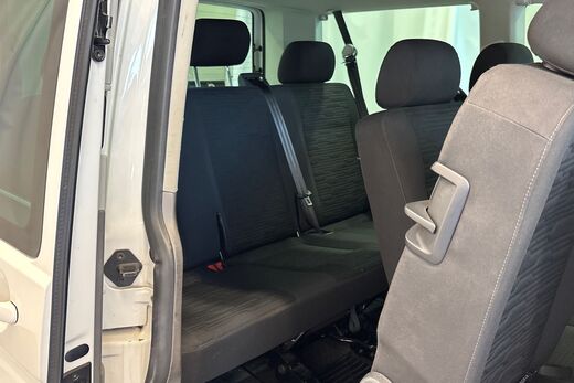 Volkswagen Caravelle vaihtoauto