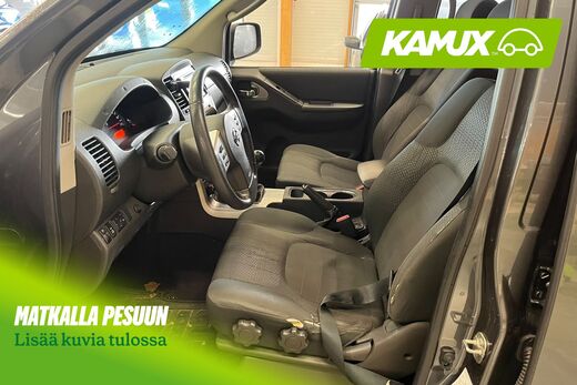 Nissan Navara vaihtoauto