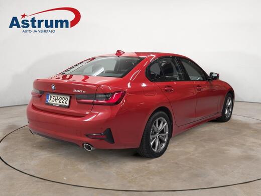 BMW 330 vaihtoauto