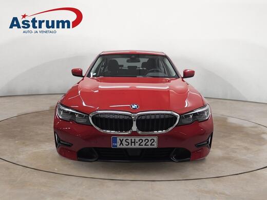 BMW 330 vaihtoauto
