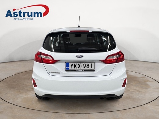 Ford Fiesta vaihtoauto