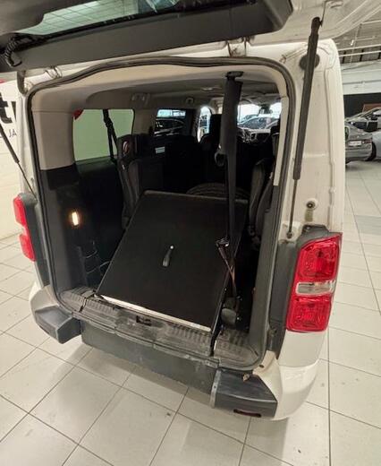 Citroën Spacetourer vaihtoauto