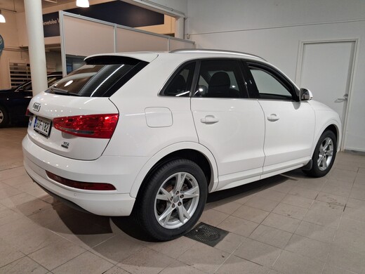 Audi Q3 vaihtoauto