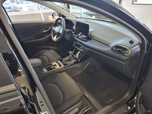 Hyundai i30 Wagon vaihtoauto
