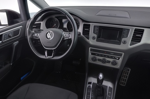 Volkswagen Golf Sportsvan vaihtoauto