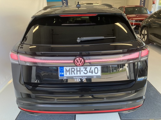 Volkswagen ID.7 vaihtoauto