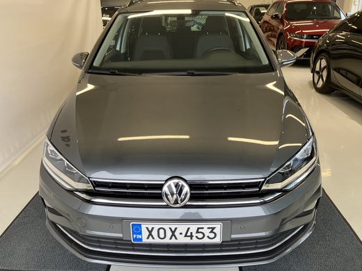 Volkswagen Golf Sportsvan vaihtoauto