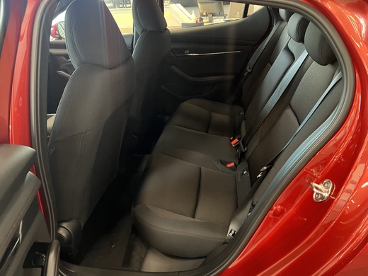 Mazda 3 vaihtoauto