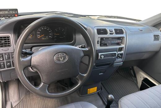 Toyota Hiace vaihtoauto