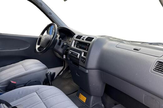 Toyota Hiace vaihtoauto