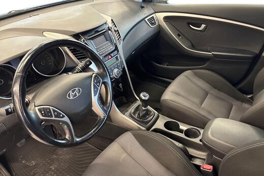 Hyundai i30 5d vaihtoauto