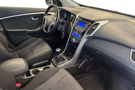 Hyundai i30 5d vaihtoauto