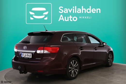 Toyota Avensis vaihtoauto