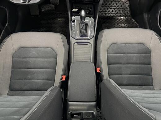 Volkswagen Golf Sportsvan vaihtoauto