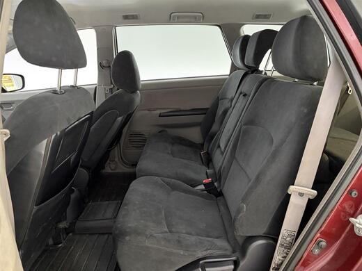 Mitsubishi Grandis vaihtoauto
