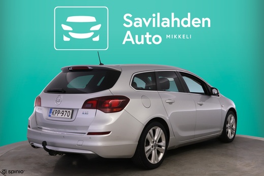 Opel Astra vaihtoauto