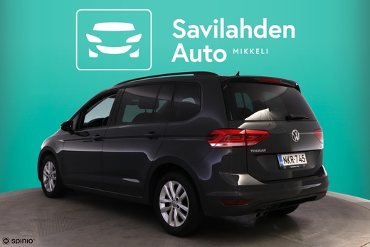 Volkswagen Touran vaihtoauto