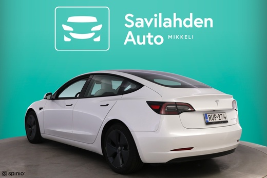 Tesla Model 3 vaihtoauto