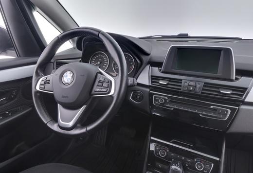BMW 218 vaihtoauto