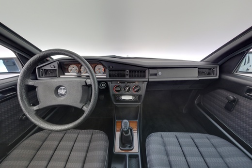 Mercedes-Benz 190 vaihtoauto