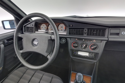 Mercedes-Benz 190 vaihtoauto