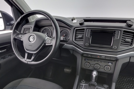 Volkswagen Amarok vaihtoauto