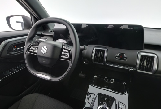Suzuki e VITARA vaihtoauto