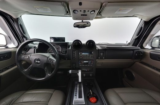 Hummer H2 vaihtoauto