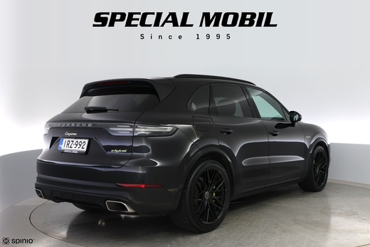 Porsche Cayenne vaihtoauto