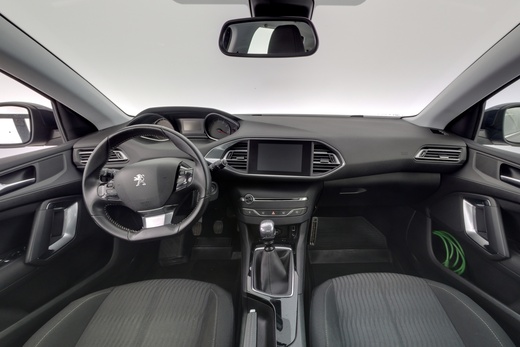 Peugeot 308 vaihtoauto