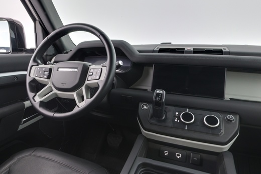 Land Rover Defender vaihtoauto