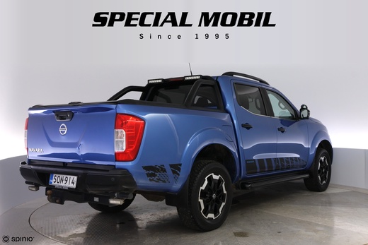 Nissan Navara vaihtoauto