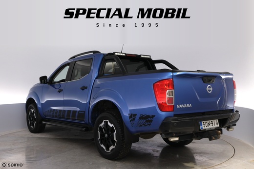 Nissan Navara vaihtoauto