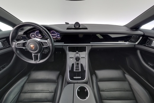 Porsche Panamera vaihtoauto